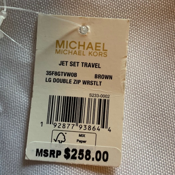 🎉Host Pick x2🎉 NEW MICHAEL KORS 2 SET AUTHENTICITY GUARANTEED - Picture 3 of 12